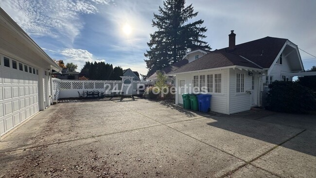 Photo - Unique Large 3BD I 2BA Home - Near Gabriel Park!