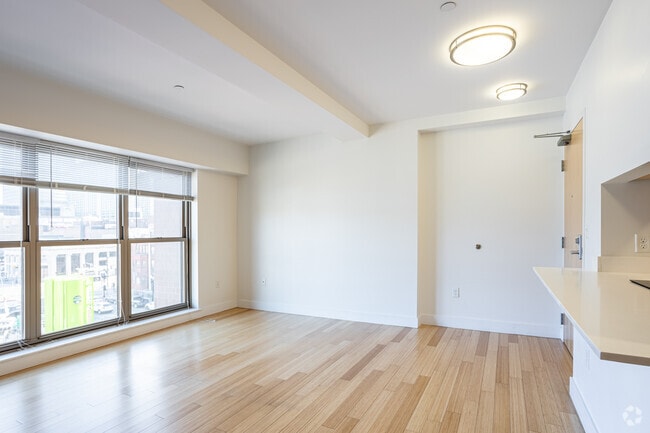 1BR, 1BA
