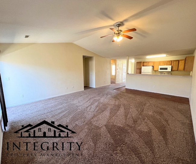 Photo - 21049 Harbor Ln Unit B