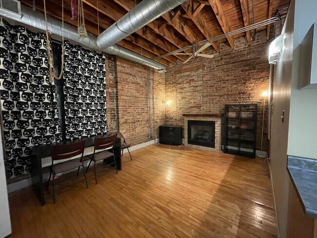 Photo - 2322 W Roosevelt Rd