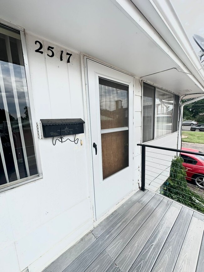 Photo - 2517 N Garfield Ave