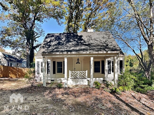 Building Photo - 3203 Whitaker Ct NW