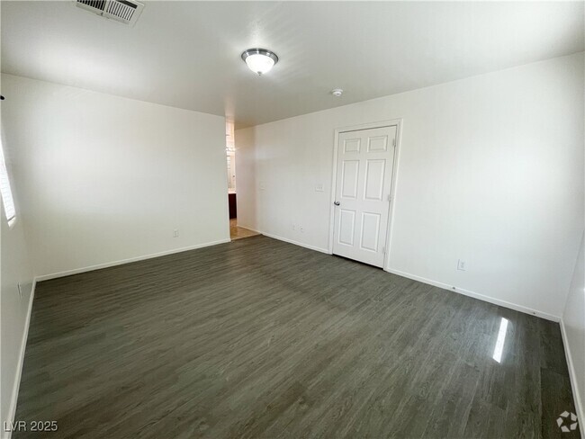 Building Photo - 1836 N Luna Alegre St Rental