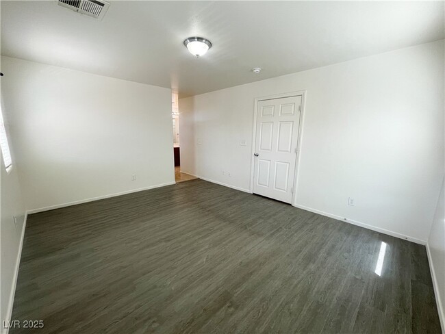 Photo - 1836 N Luna Alegre St House