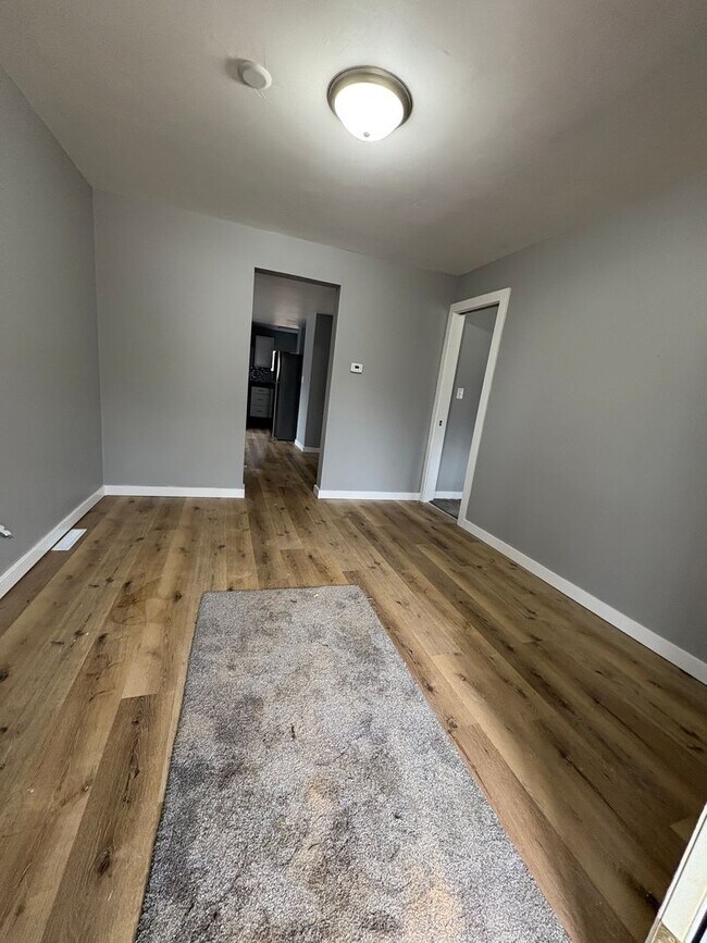 Photo - 313 e first street Unit 313 e first street lower