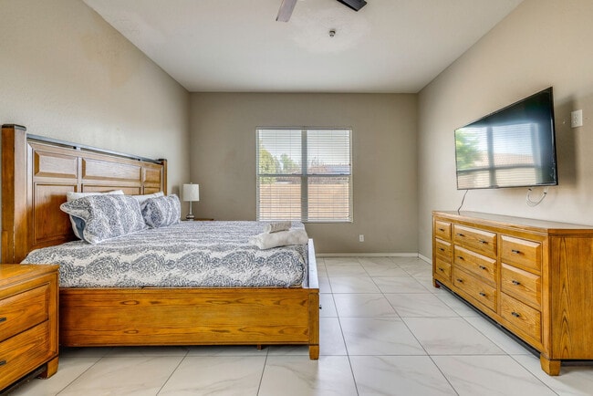 Photo - 22264 E Pecan Ln Unidad SI ID1596257P