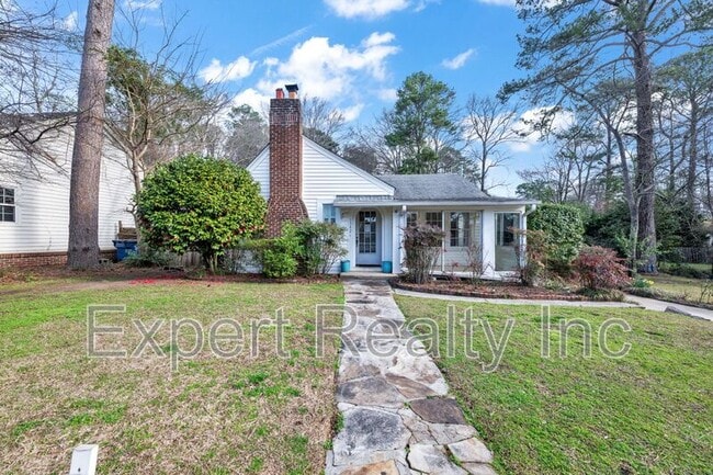 Photo - 1542 Somerset Dr