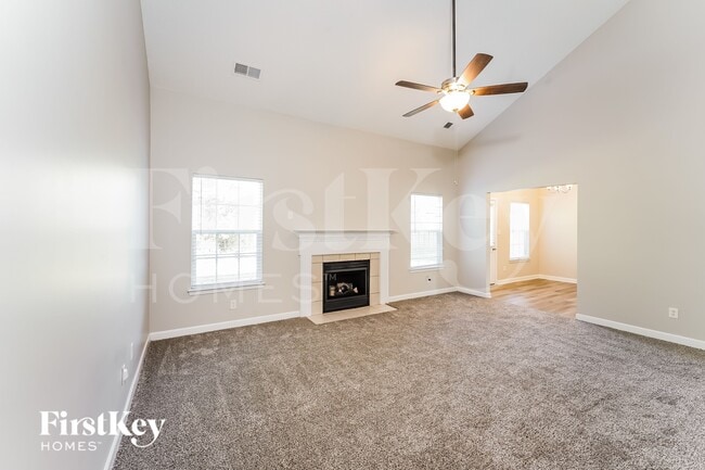 Photo - 2415 Damascus Dr