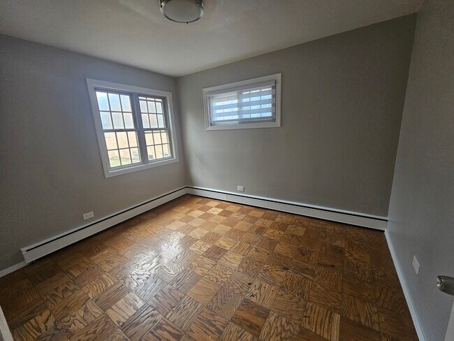 Photo - 863 N Northwest Hwy