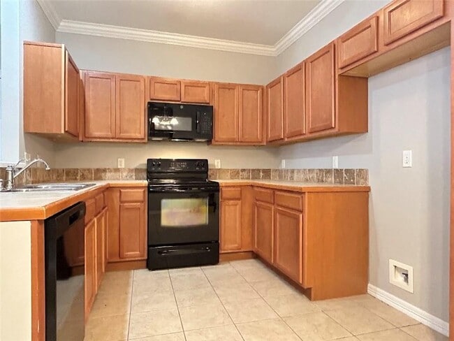 Photo - 34 S Woodsprings Dr