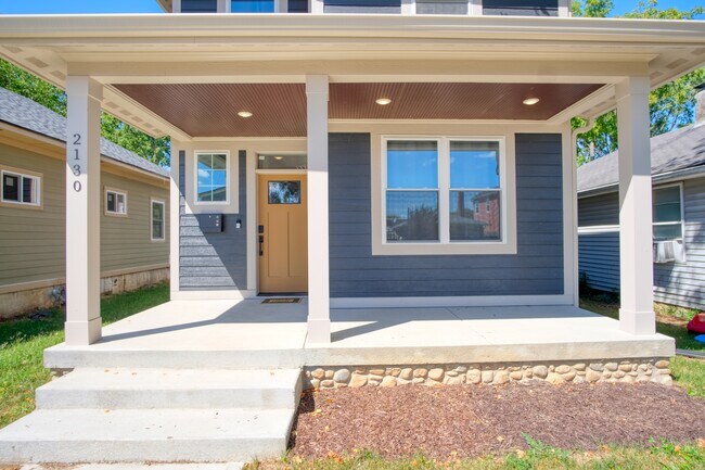 Photo - 2130 Gent Ave