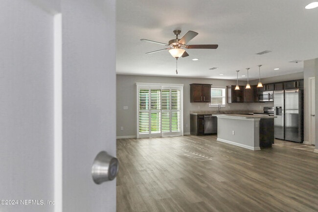 Photo - 11278 Margarets Landing Pl.
