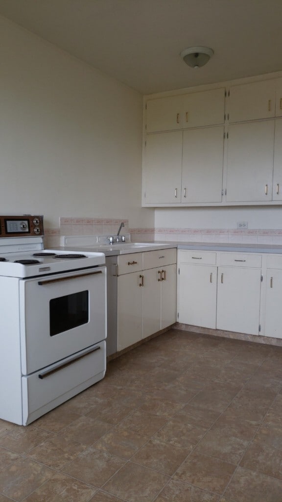 Building Photo - 0 Bed 0 Bath Unit 303
