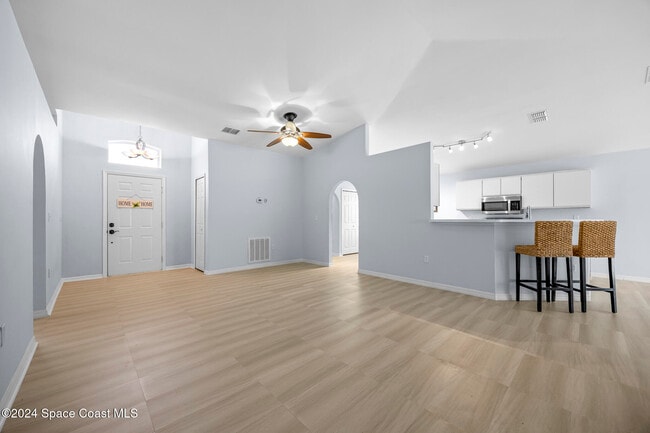 Photo - 1515 Vista Lake Cir
