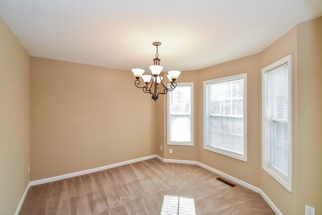 Photo - 159 Mary Dean Ln