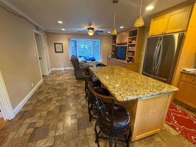 Photo - 125 Goodfellow Dr