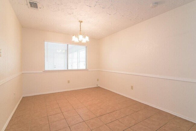 Photo - 10618 Plum Lake Dr