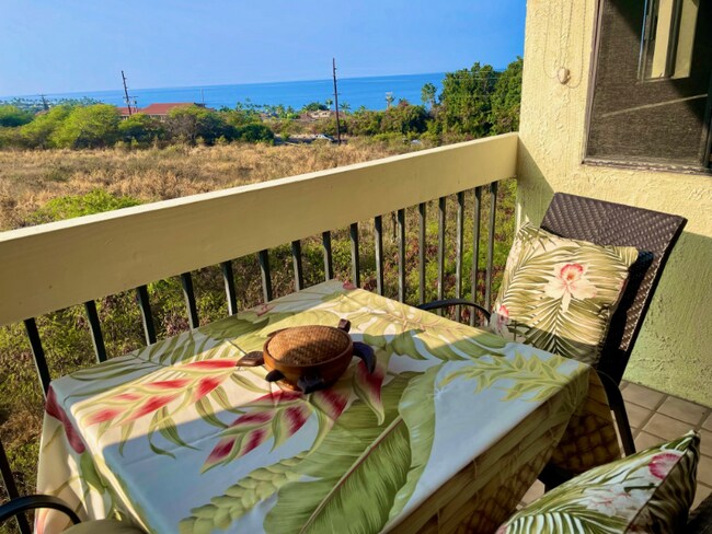 Photo - 75-5863-5863 Kuakini Hwy