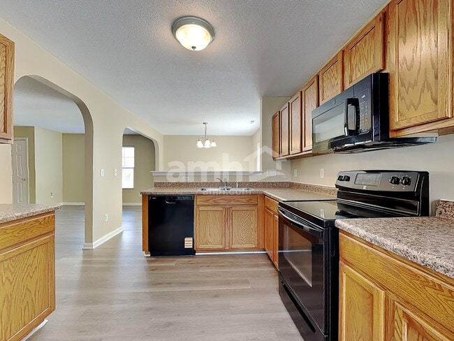 Photo - 3600 Mountain Brook Cir