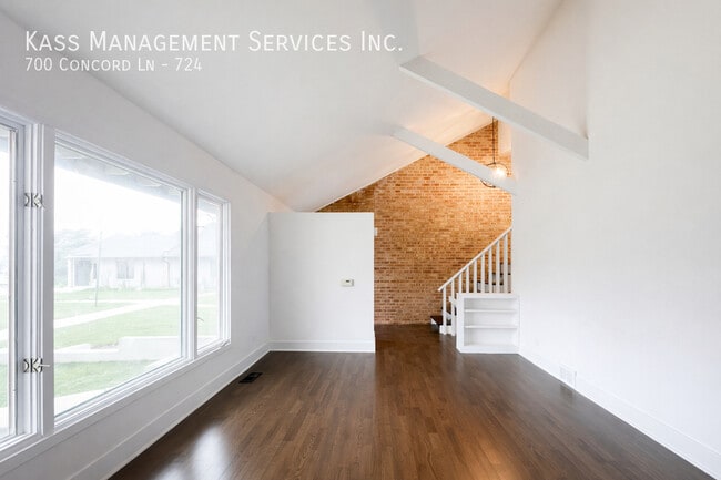 Photo - 700 Concord Ln Unit 724