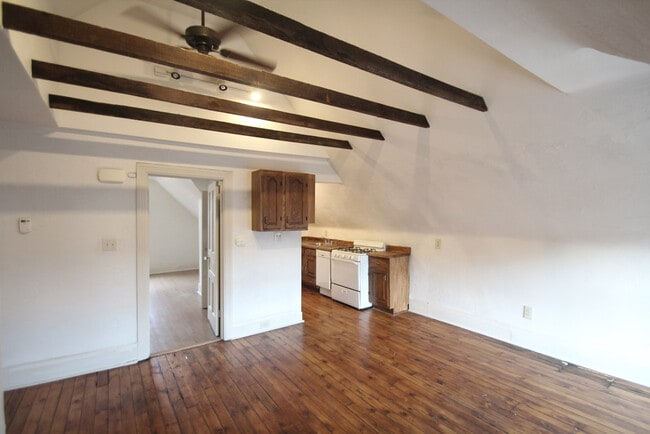 Building Photo - 308 S Trenton Ave Unit 3