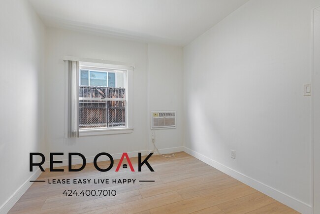 Photo - 1918 Grace Ave Unit 1