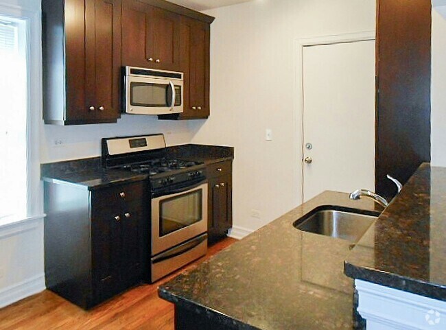 Building Photo - 3812 N Sheffield Ave Unit s2 Rental