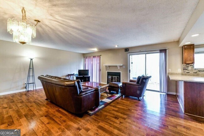 Photo - 53 Doranne Ct Unit 53