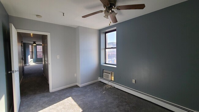 Photo - 4905 PARK Ave Unit 3A