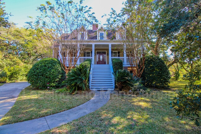 Building Photo - 1666 Back Creek Rd