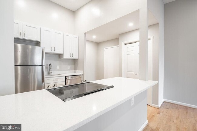 Photo - 3213 M St NW Unit 3