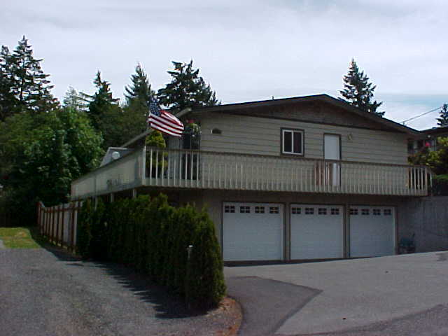 Building Photo - 7417 Hill Ave Unit 1