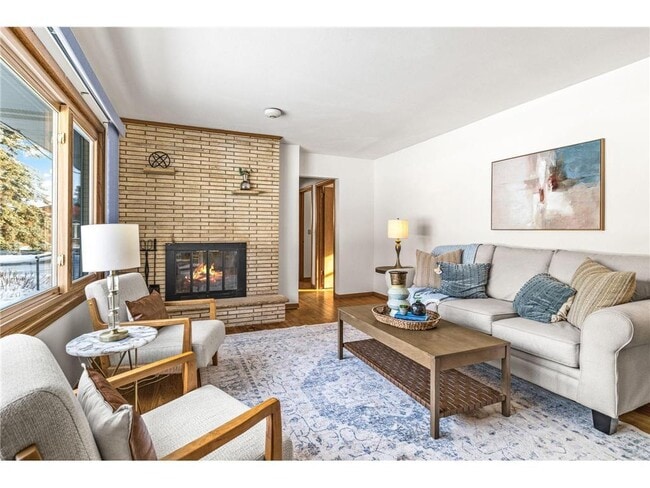 Photo - 6015 Aspen Rd