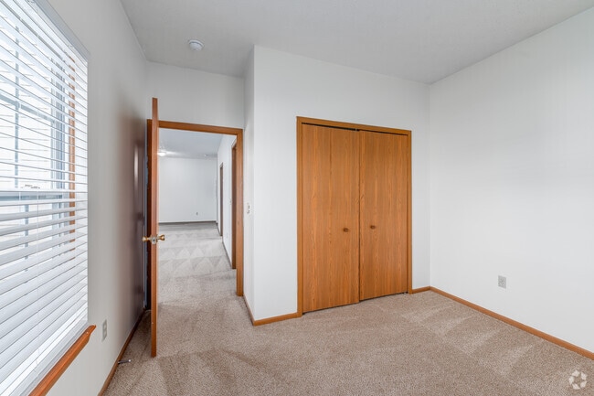 2BR, 1BA - 900SF - Second Bedroom