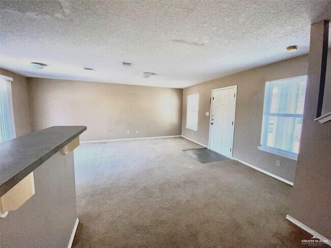 Photo - 13 Magnolia St