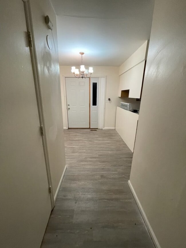 Building Photo - 3532 Dorham Pl Unit 3536