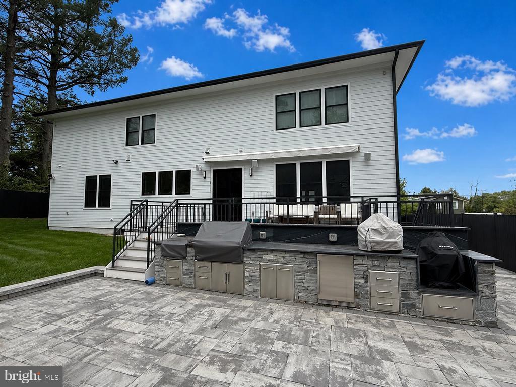 Photo - 6813 Dean Dr