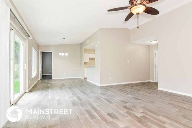 Photo - 17606 Shadyside Cir