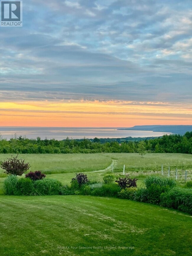 Photo - 265617 25 SIDE ROAD