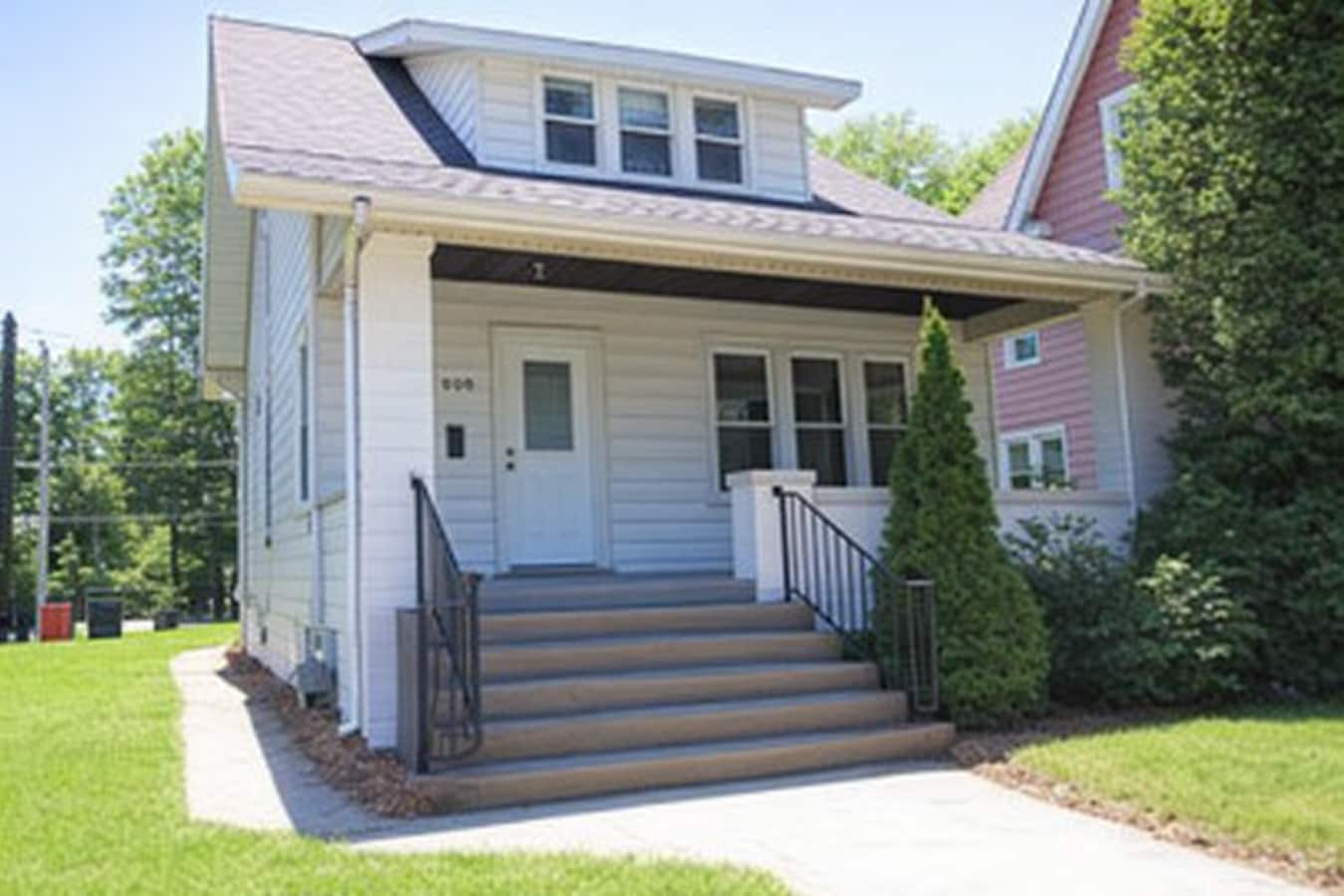 Photo - 1608 W Fredonia Ave