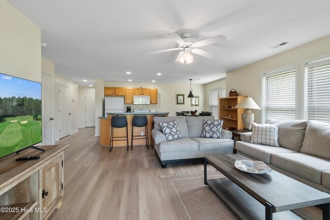 Photo - 3350 Club Villas Dr Unit # 1003