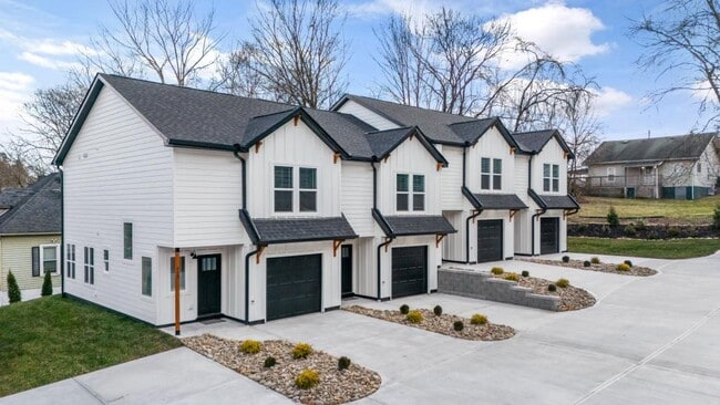 Building Photo - 124 Shipman Dr