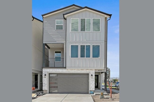 Building Photo - 402 S 680 E
