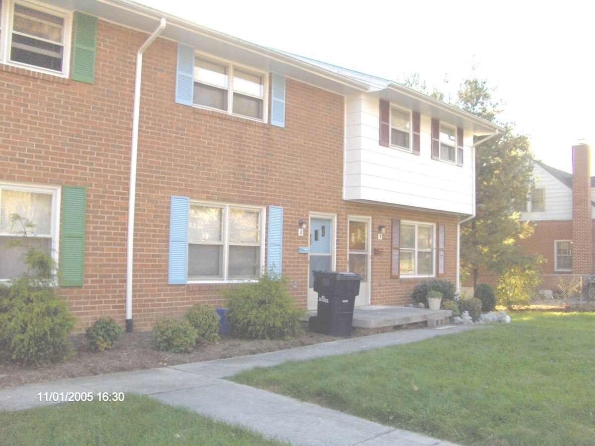 Photo - 106 Lucas Dr