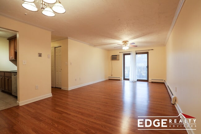 Photo - 16 Winter St Unit 35C