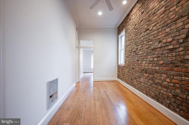 Photo - 310 Prince St