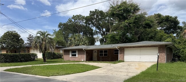 Photo - 722 Sherwood Ave