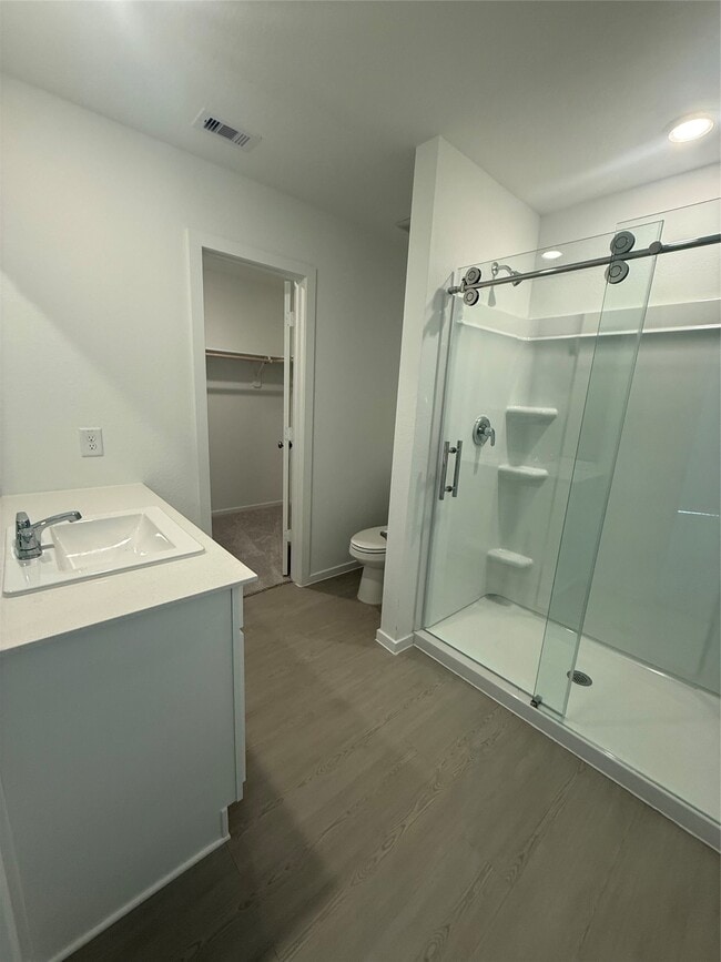 Photo - 1646 Golden Iris Dr