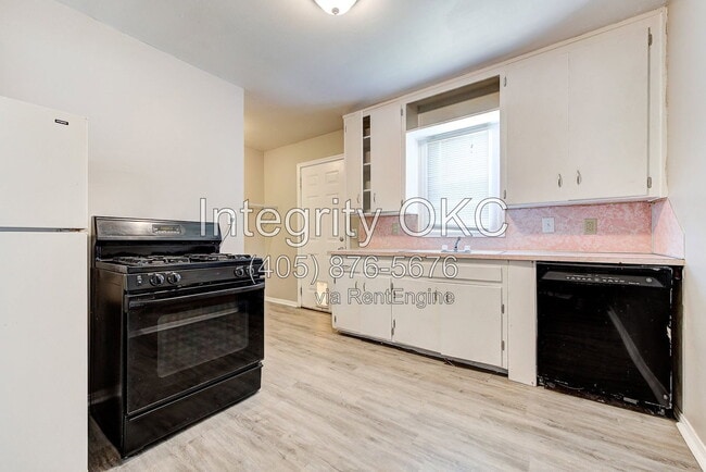 Photo - 416 Reed Pl
