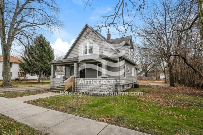 Photo - 237 W Garfield Ave